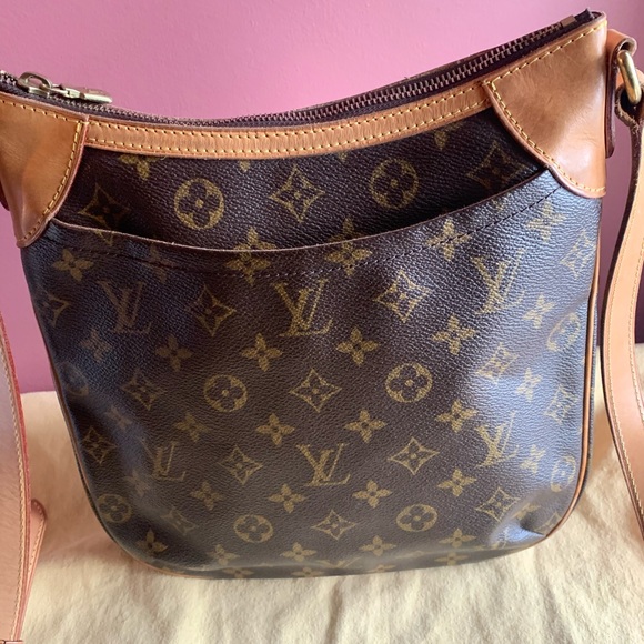 Louis Vuitton Handbags - Louis Vuitton Odeon Crossbody bag PM size.